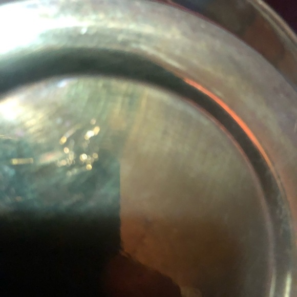 Vintage brass Metal Basket with Grape Motif. Made in India -preloved - Picture 5 of 7